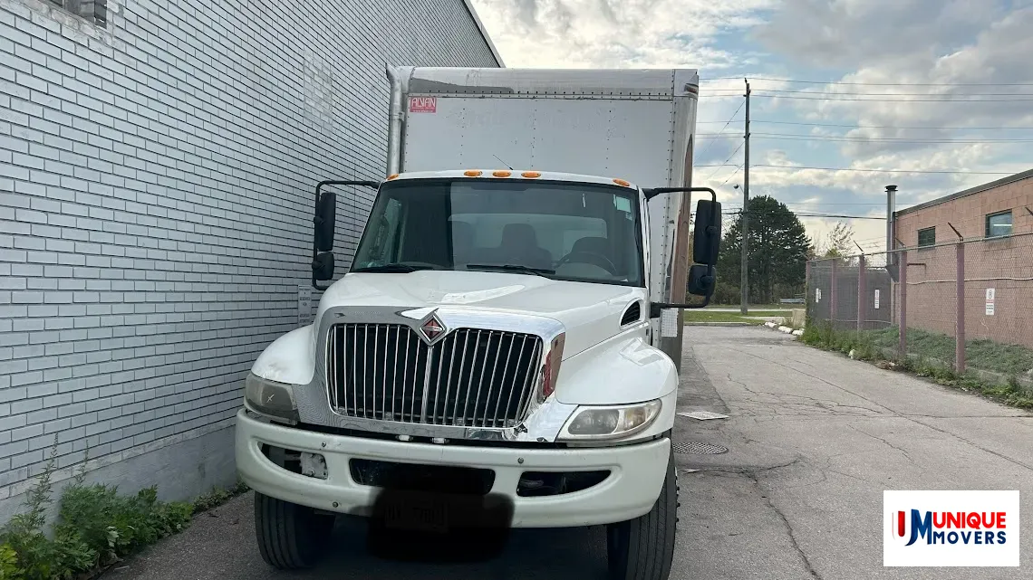 Unique Movers Team