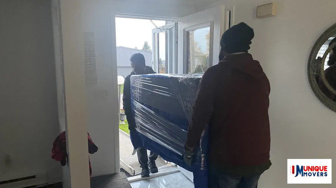 Unique Movers Team